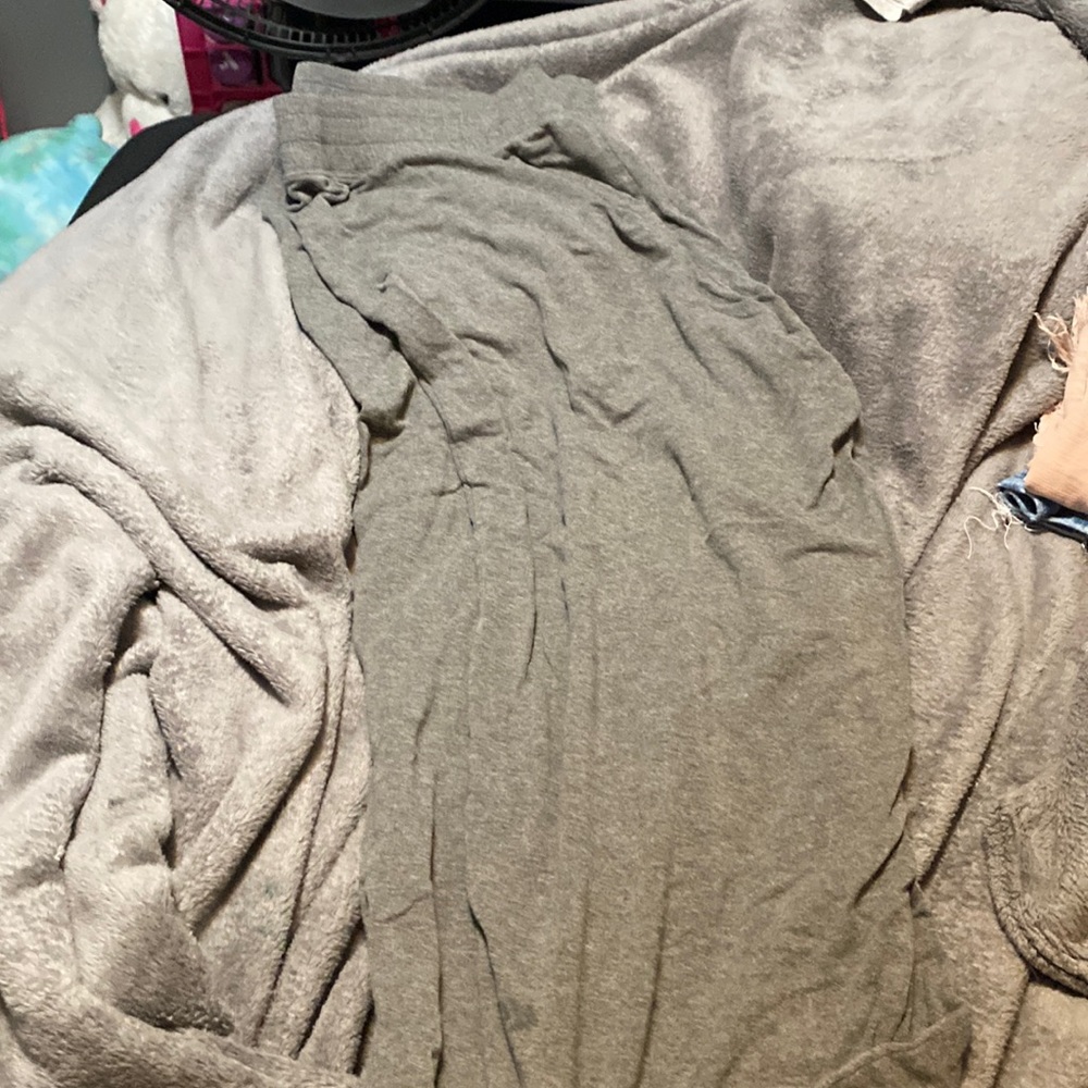 Grey sweat pants